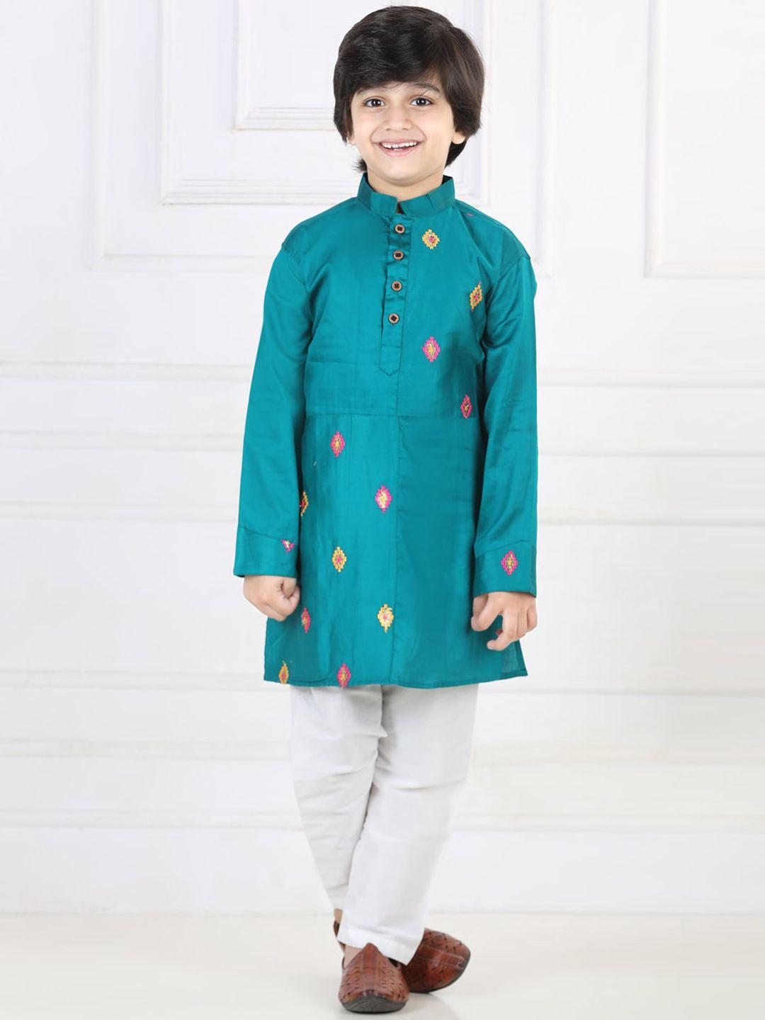 kinder kids boys ethnic motifs embroidered pure cotton kurta with pyjamas