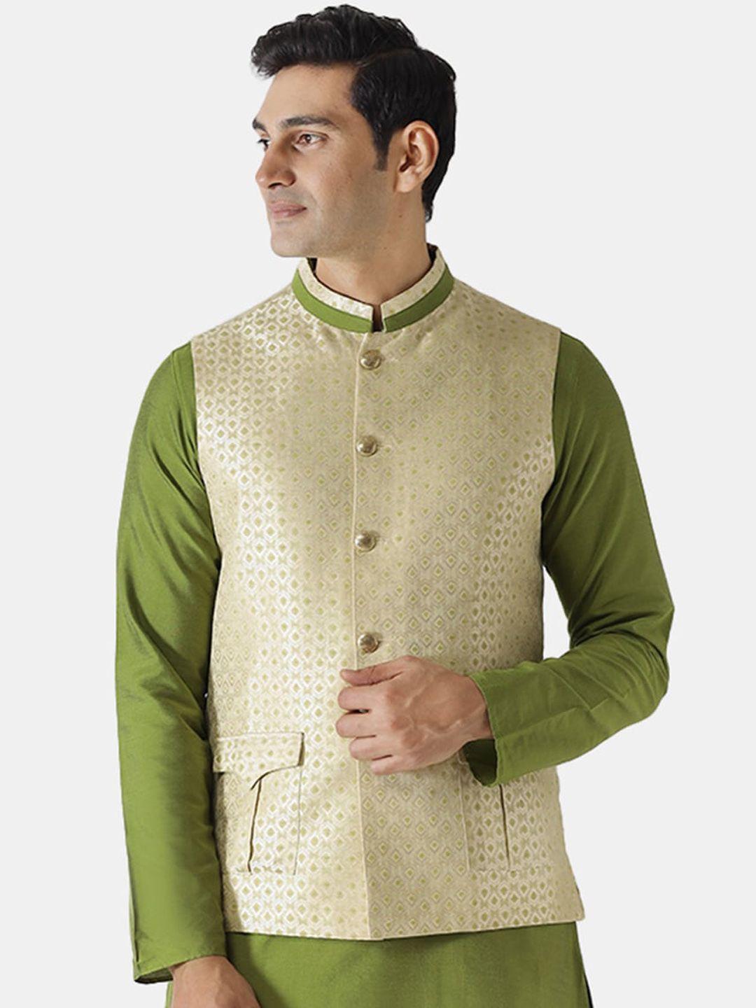 kisah men cream coloured woven design nehru jacket