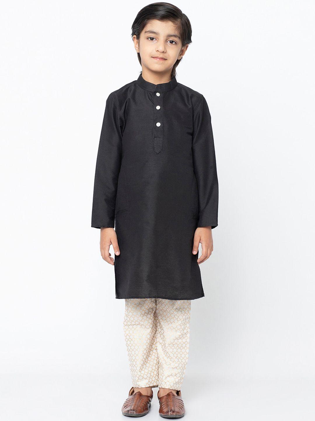 kisah boys black solid straight kurta