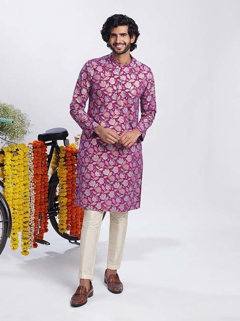 kisah dark pink & off white regular fit floral print kurta & pants set