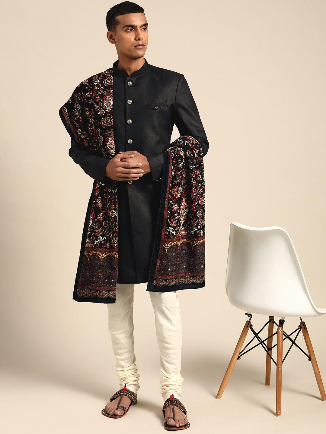 kisah men black solid sherwani with dupatta