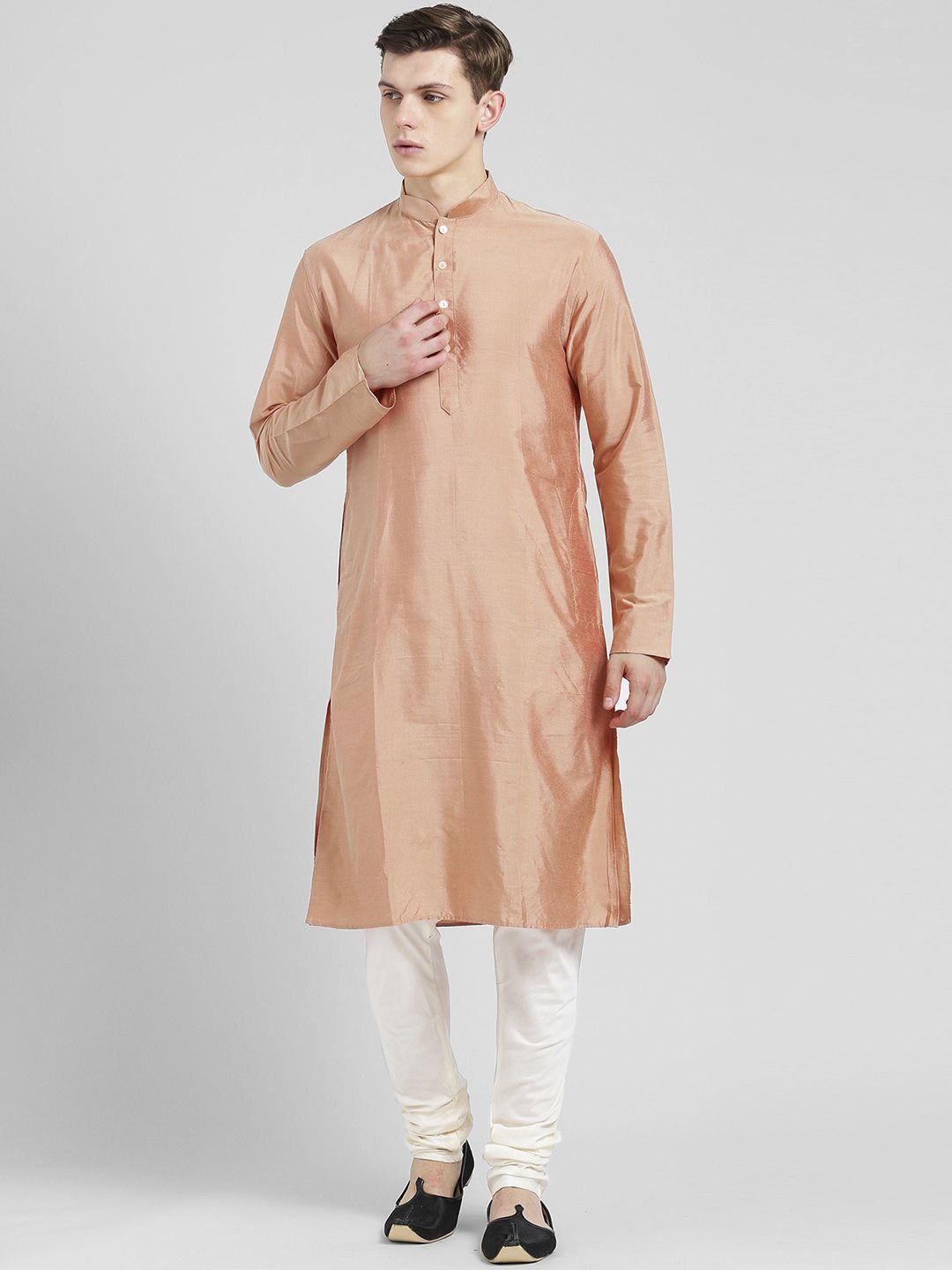 kisah men peach-coloured & white solid kurta with churidar