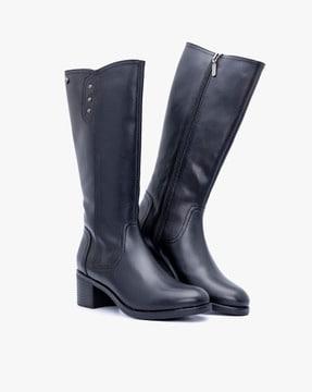 knee-length boots with zip closure