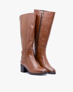 knee-length boots with zip closure