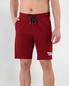 knit shorts with contrast taping