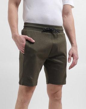 knit shorts with drawstring waist