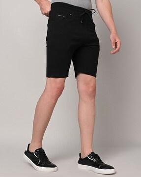 knit shorts with elasticated drawstring waist