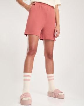 knit shorts with elasticated waist