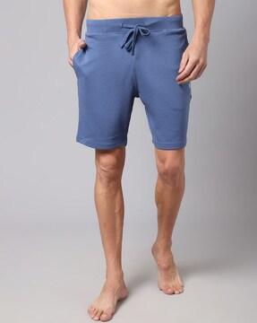 knit shorts with insert pockets