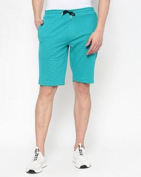 knit shorts with insert pockets