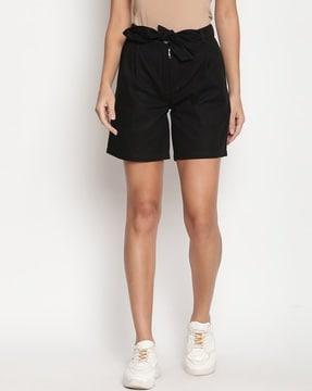 knit shorts with insert pockets