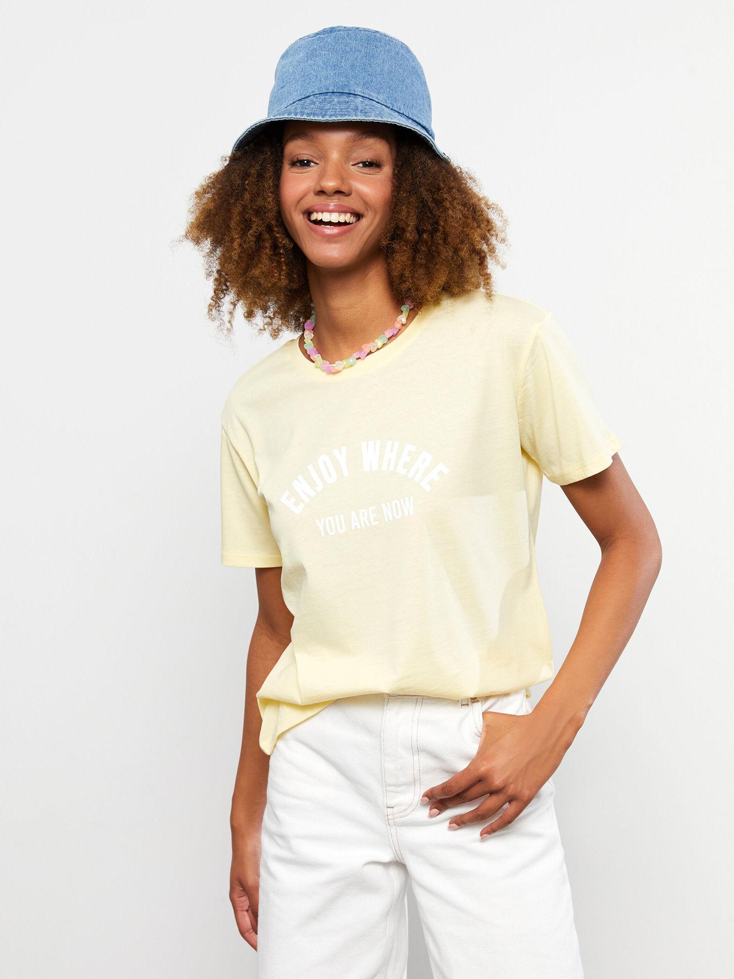 knit t-shirt yellow