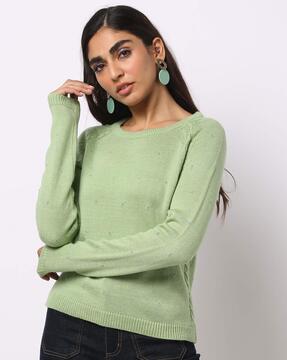 knitted pullover with raglan sleeves