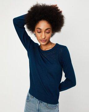 knitted round-neck pullover with ribbed hem