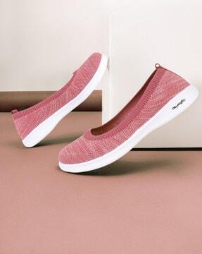 knitted slip-on shoes