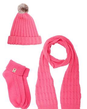 knitted winter cap with muffler & socks