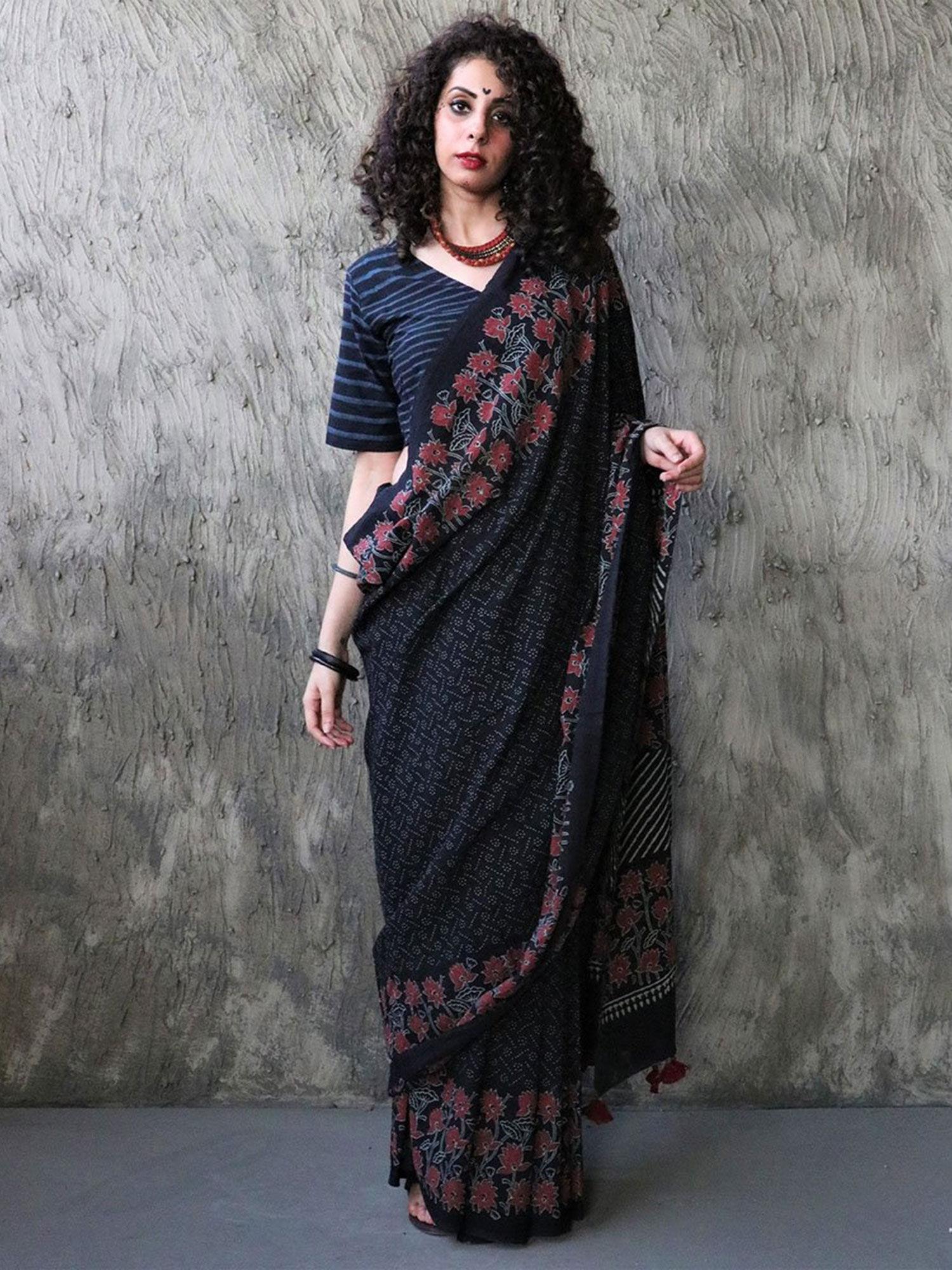 kohl block printed cotton mul saree with unstitched blouse