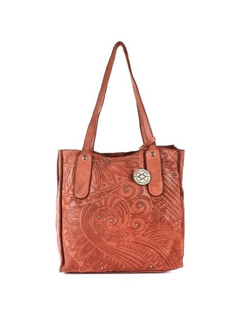 kompanero aria cognac leather textured tote handbag