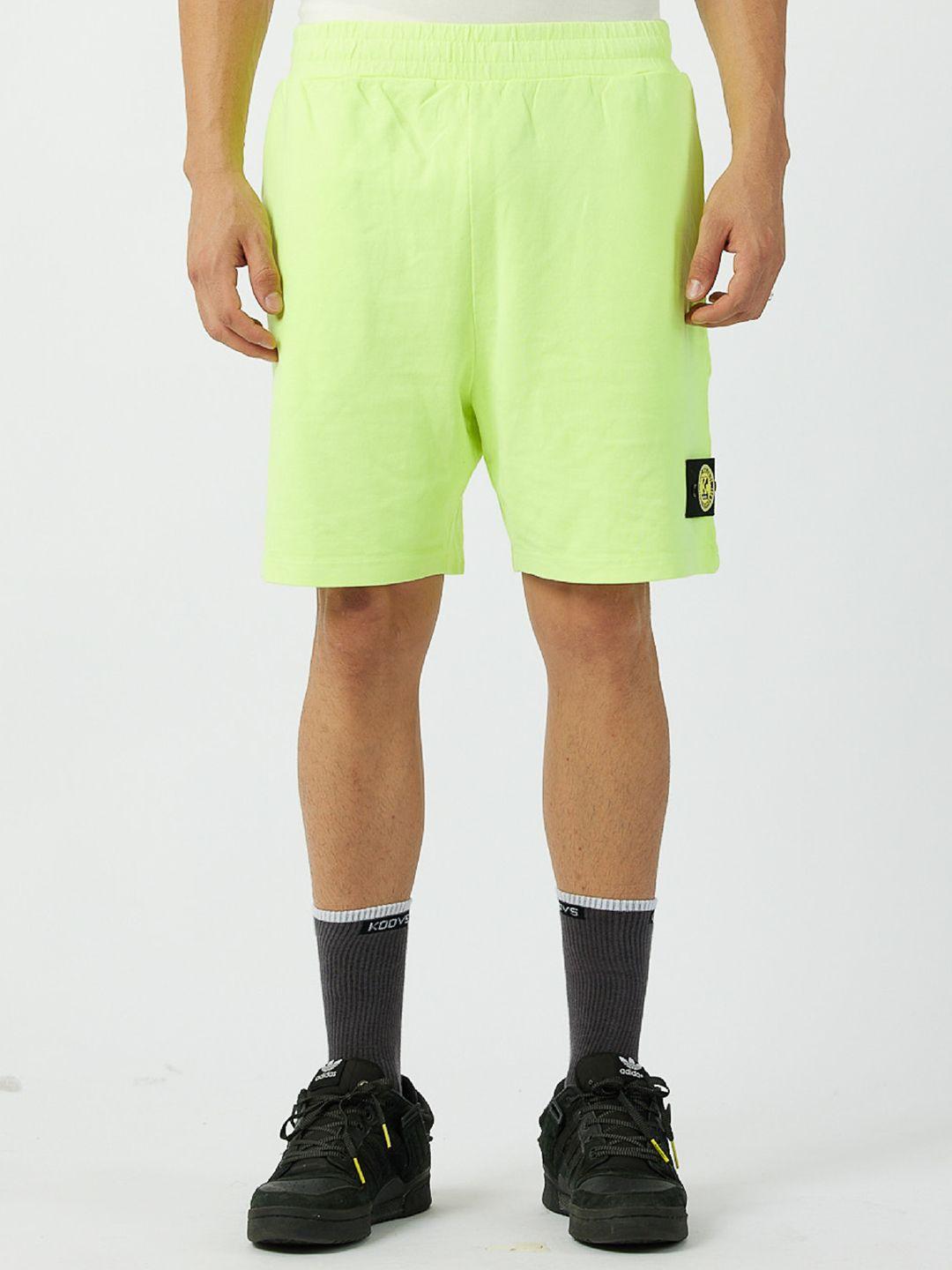 koovs men mid-rise cotton sports shorts