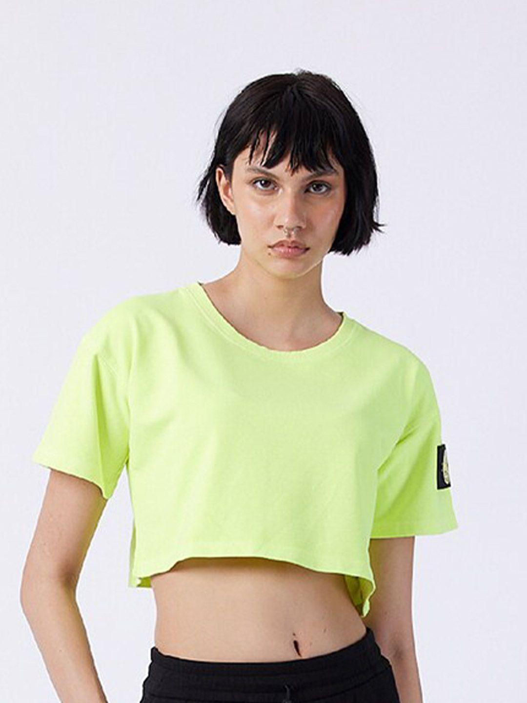 koovs relaxed fit cropped pure cotton t-shirt