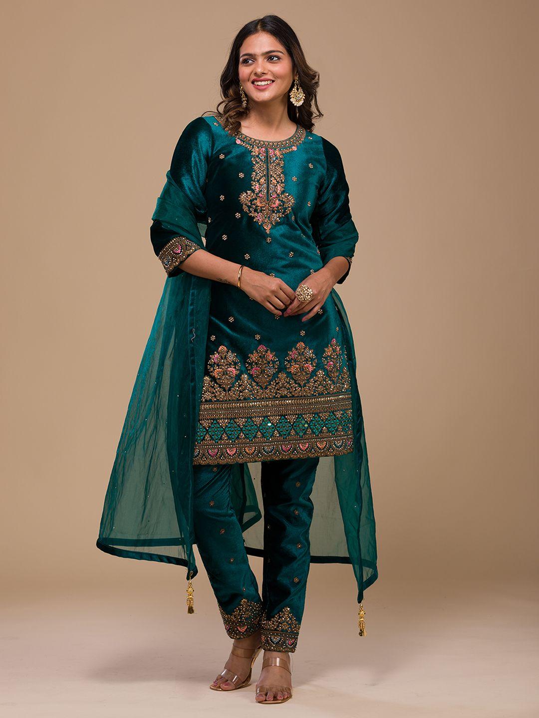 koskii ethnic motifs embroidered sequined velvet kurta with trousers