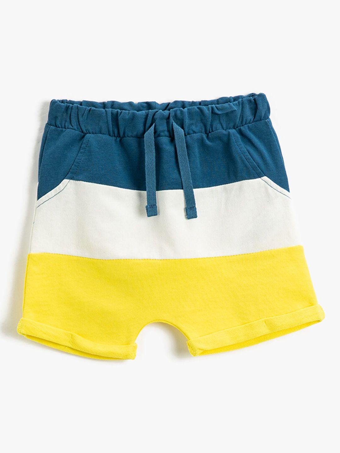 koton boys colourblocked mid-rise pure cotton shorts