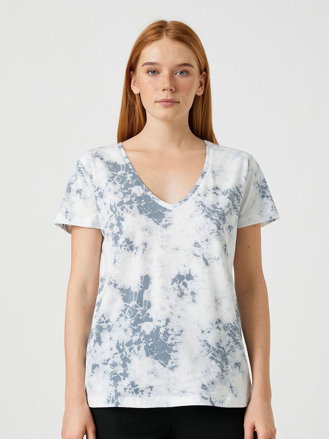 koton dyed v-neck pure cotton t-shirt