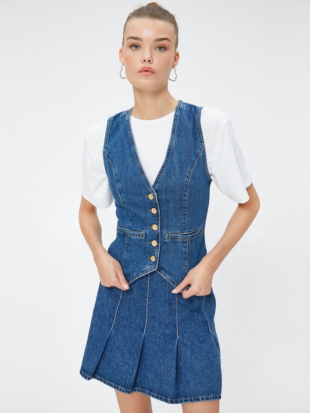 koton v-neck sleeveless waistcoat