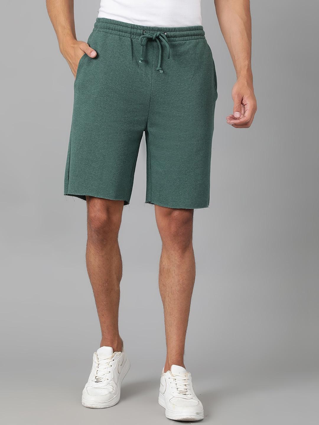 kotty men green low-rise running shorts