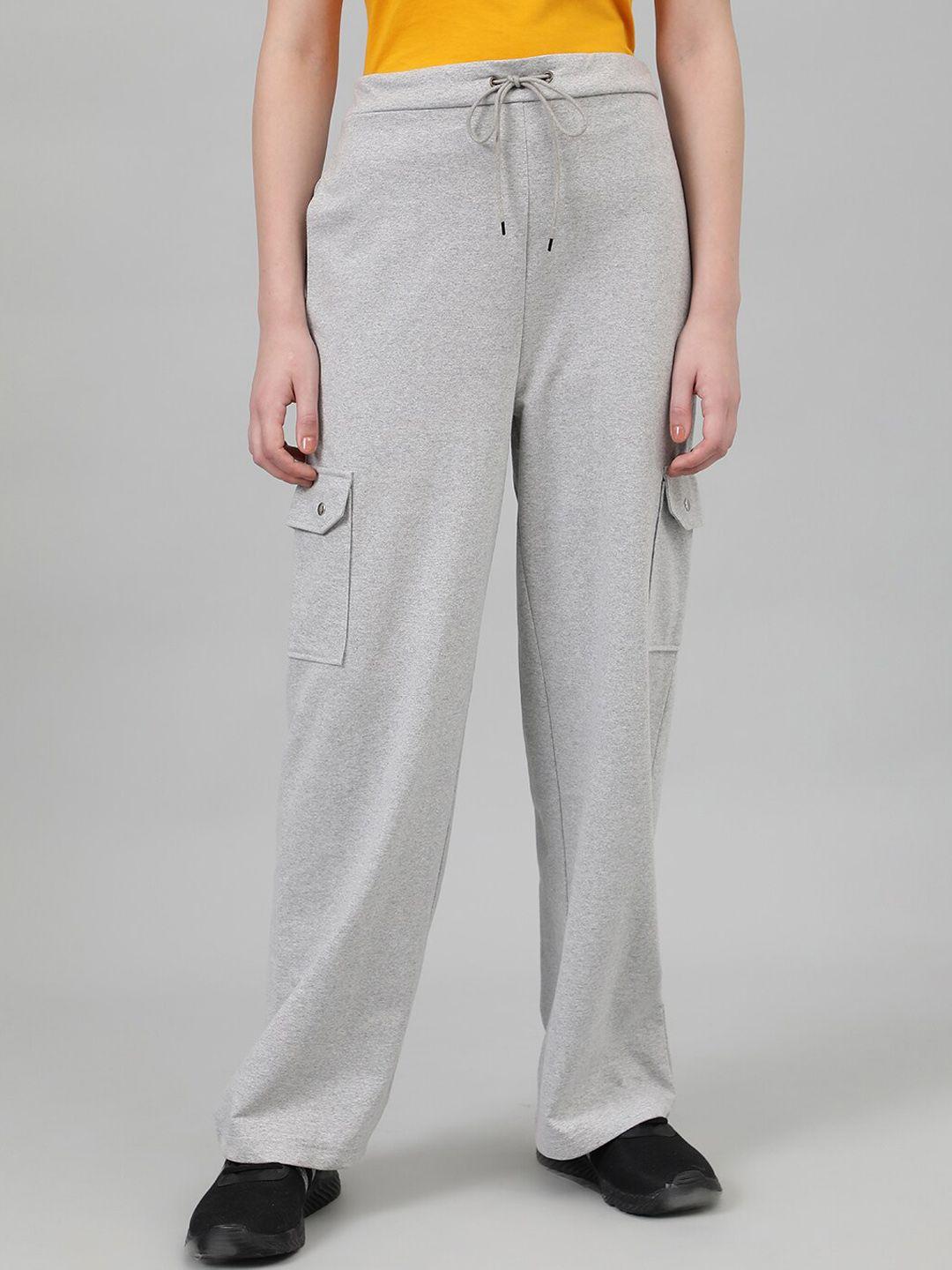 kotty women grey mid-rise straight-fit track pants
