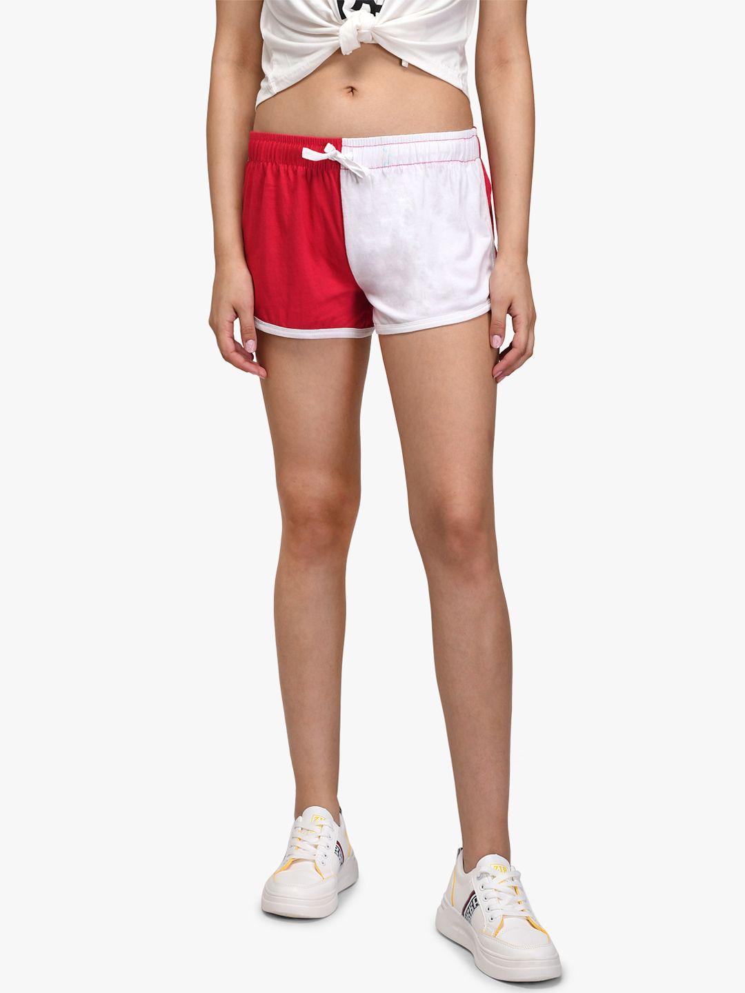 kotty women red and white colourblocked regular fit hot pants