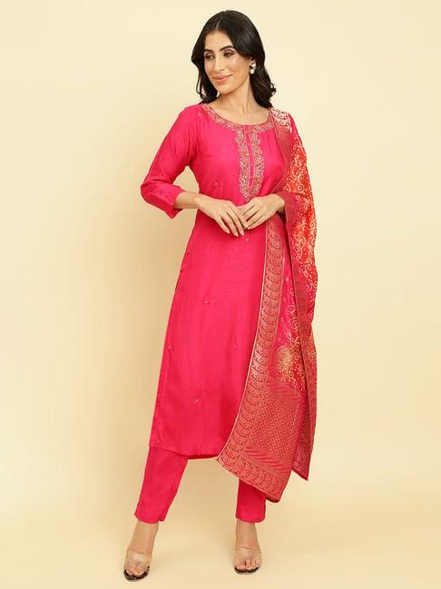 ksut fuchsia embellished kurta with pant & dupatta