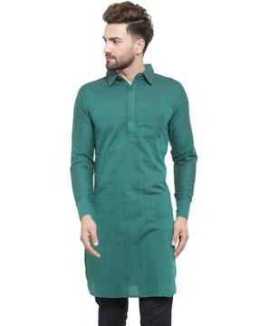 kurta with patch pocket