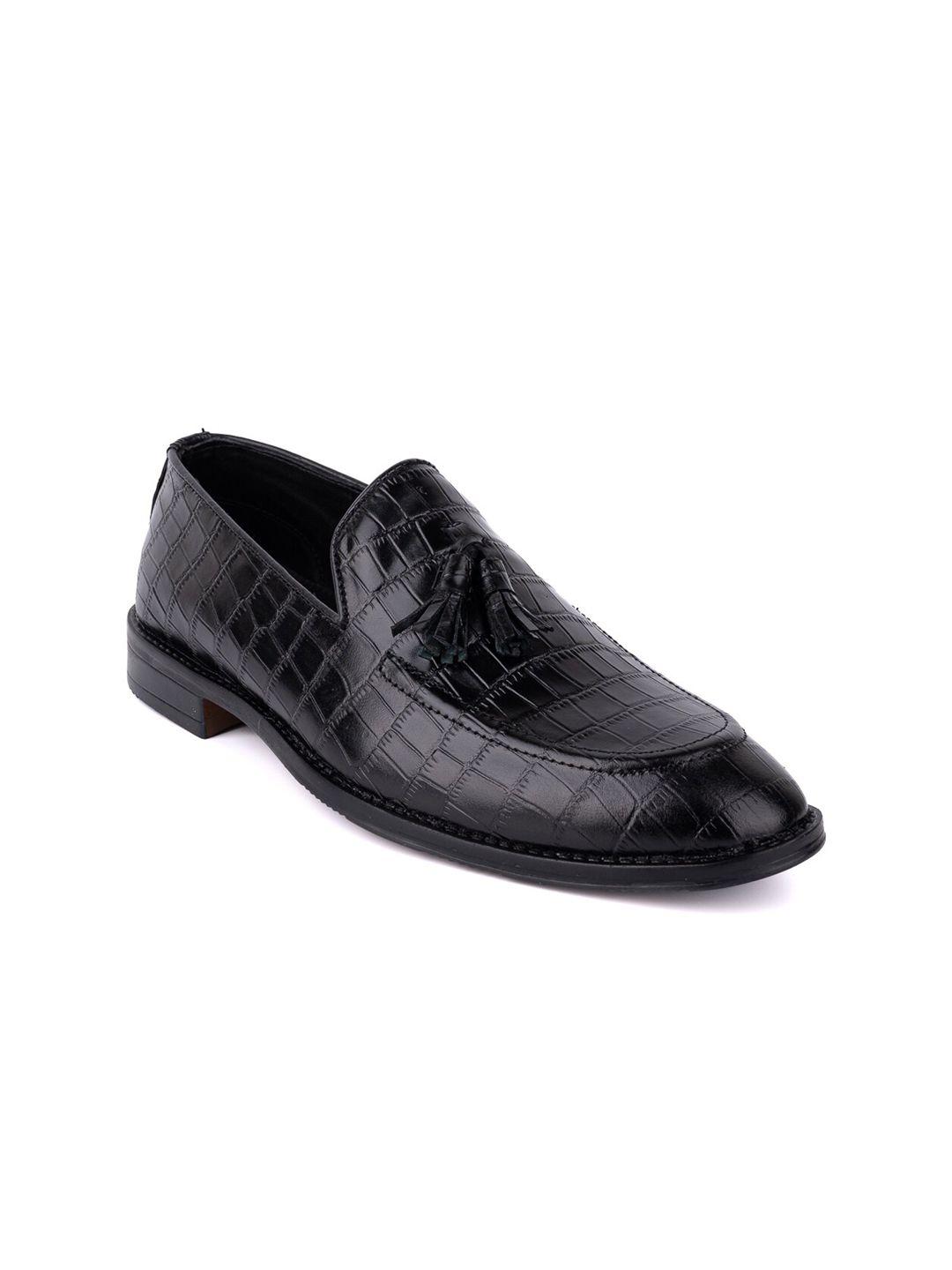 la botte men black textured leather formal loafers