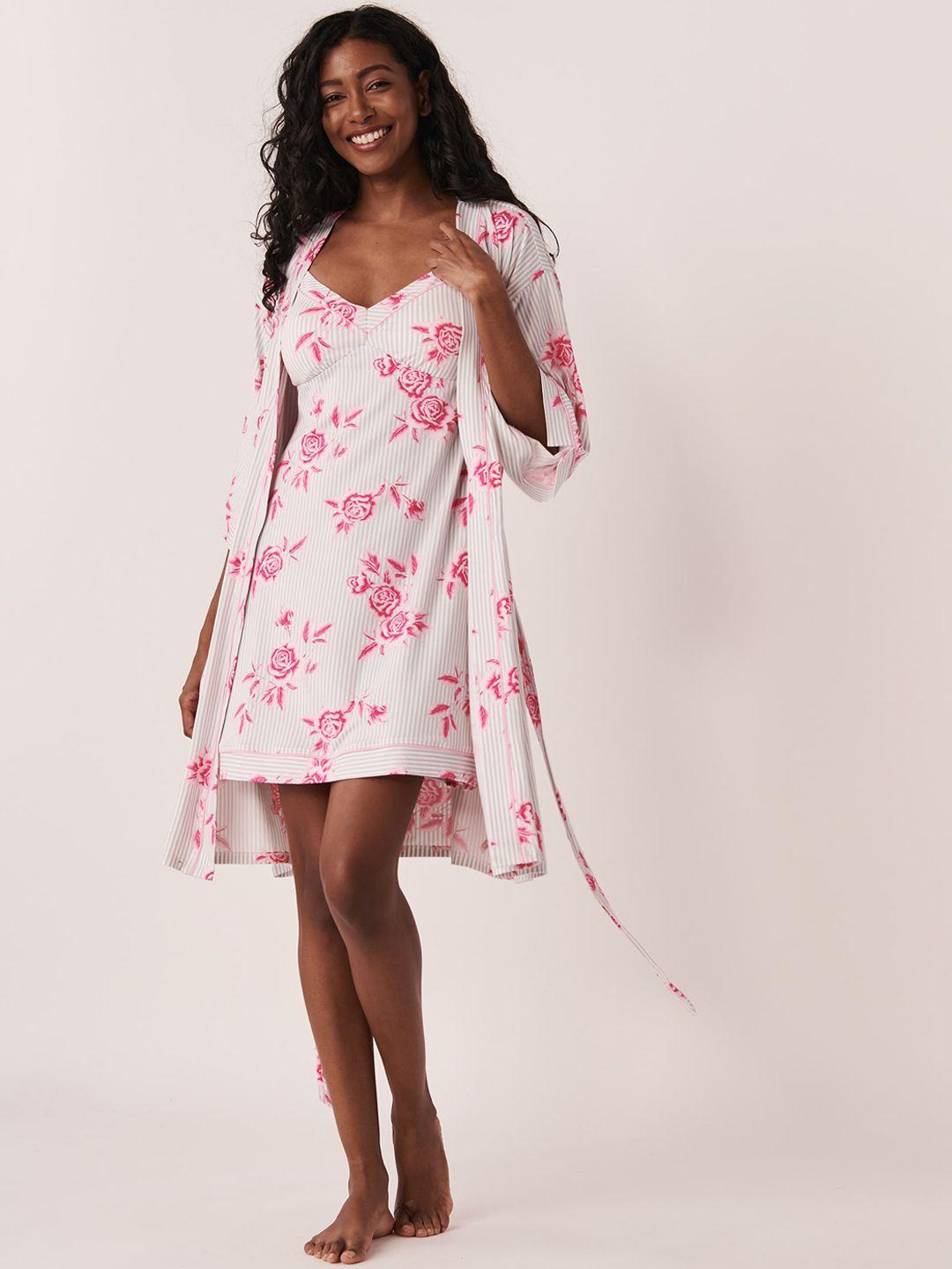 la vie en rose floral printed robe