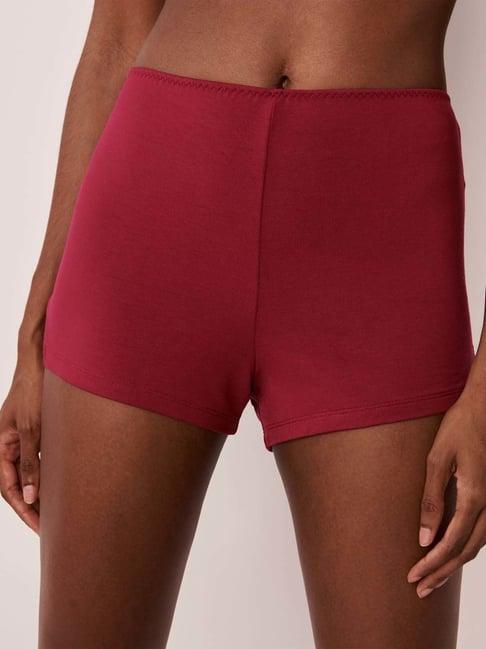 la vie en rose maroon lace work shorts
