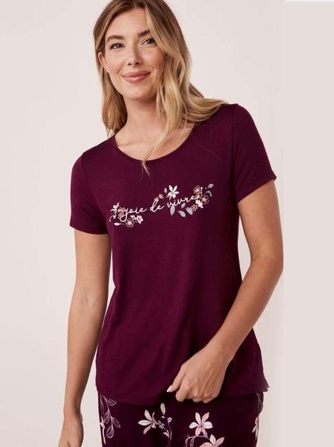 la vie en rose maroon printed t-shirt