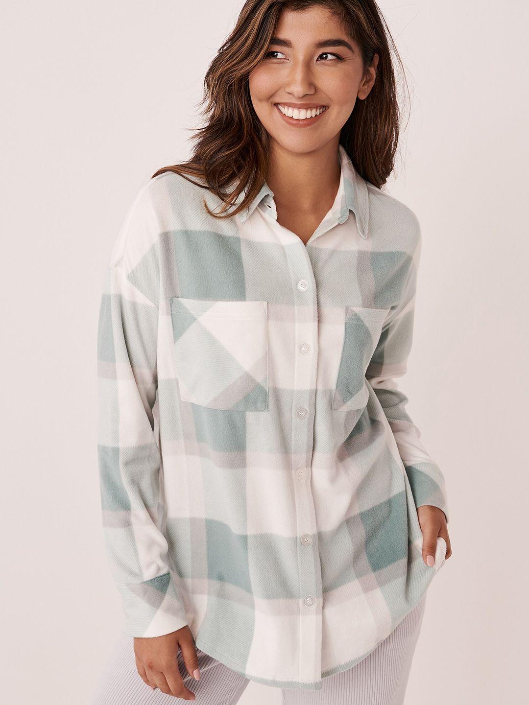 la vie en rose women blue & white checked casual shirt