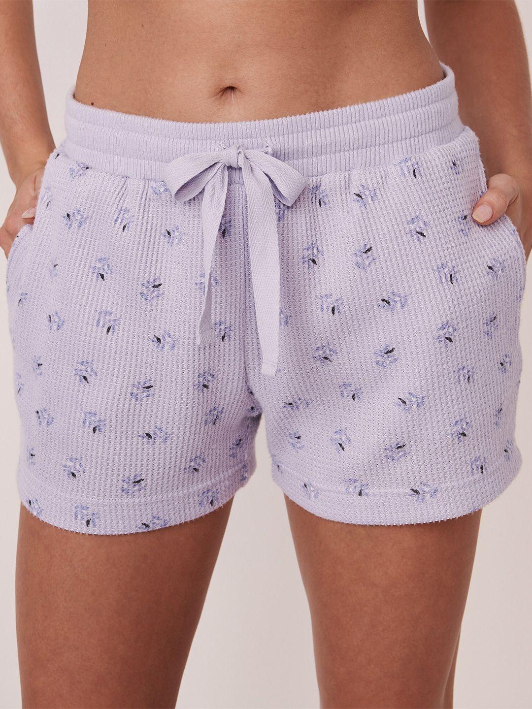 la vie en rose women lavender & blue printed lounge shorts