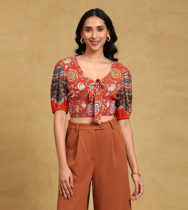 label ritu kumar red round neck short sleeve printed short top