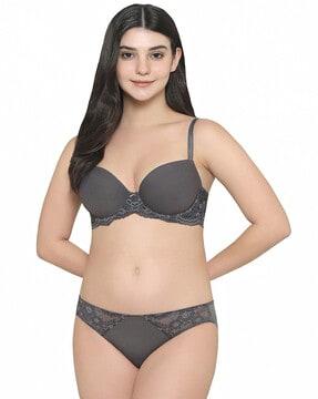 lace lightly-padded brawith adjustable strap