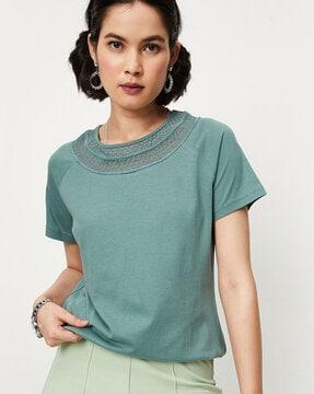 lace neckline top with elasticated hem