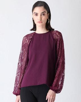 lace top with raglan cuffed-sleeves