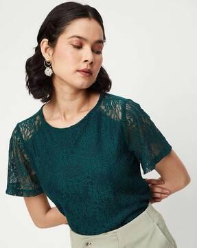 lace top with raglan sleeves