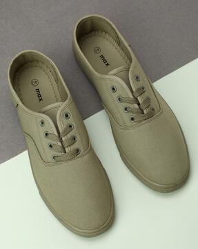 lace-up canvas casual shoes