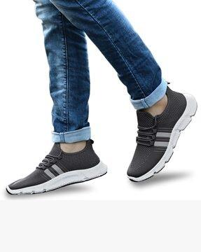lace-up casual shoes with casual shoes