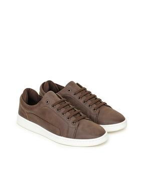 lace-up casual sneaker shoes