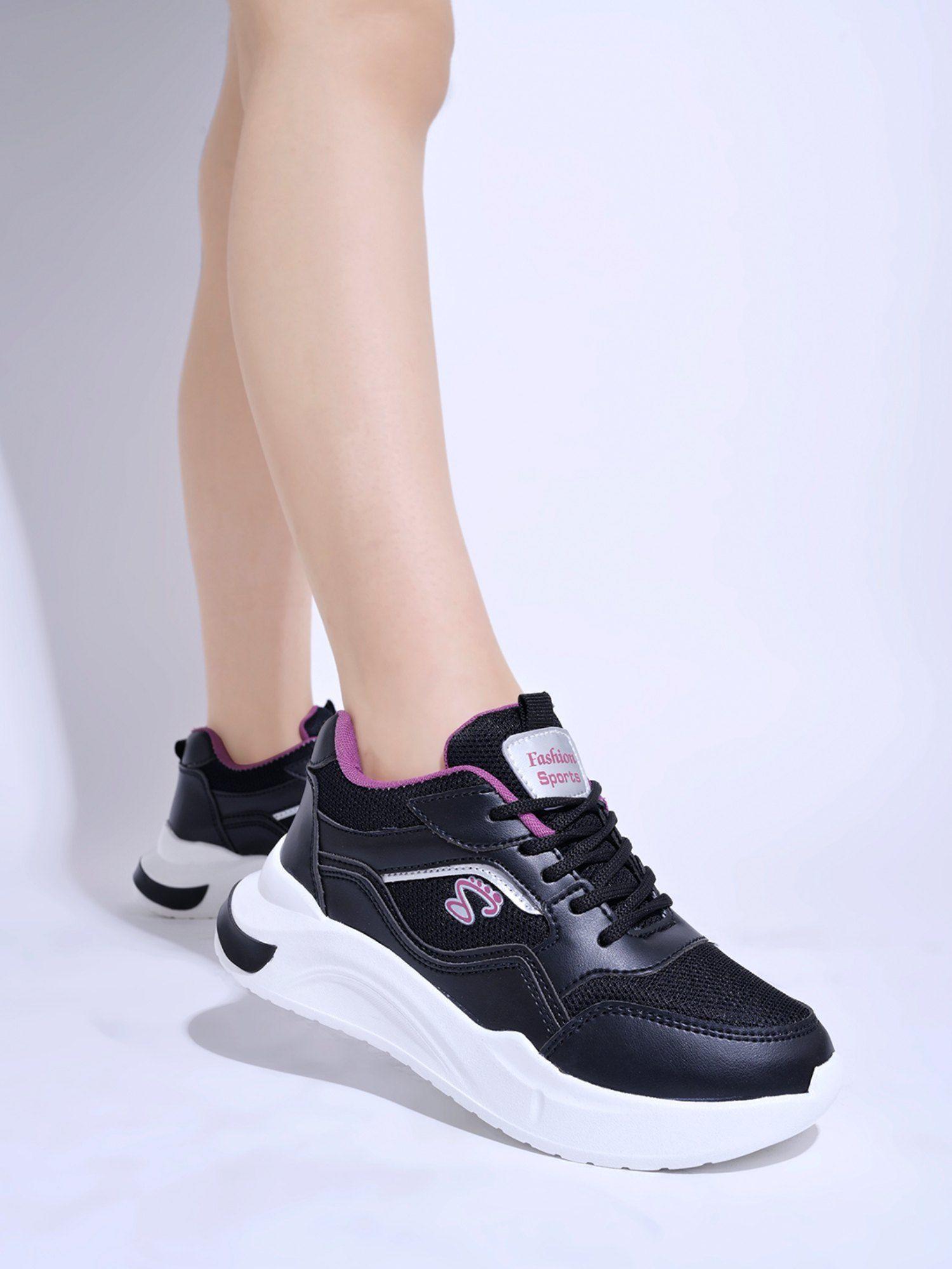 lace-up comfortable black sports shoes for girls