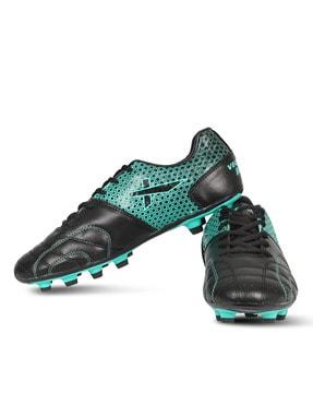 lace-up football sports shoes