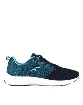 lace-up running sports shoes